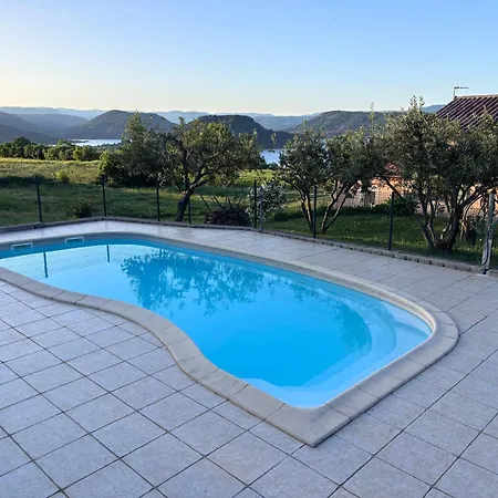 Climatise Avec Piscine Au Salagou Liausson